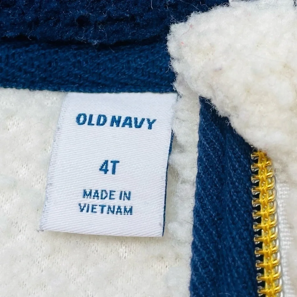 OLD Navy Quarter Zip Sherpa Pullover for Toddlers in Cream